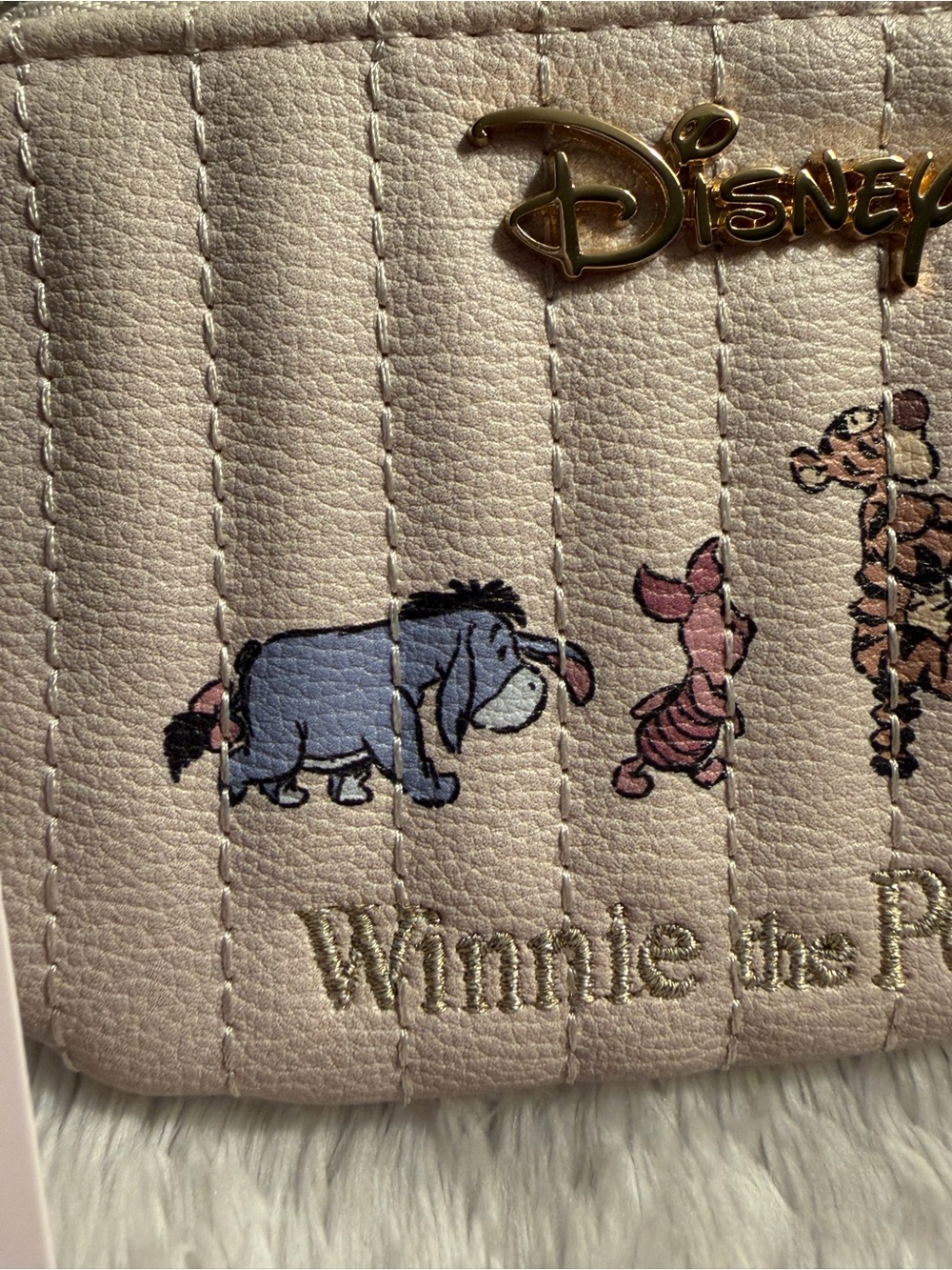 NWT Disney Primark Winnie the Pooh Quilted Mini Wallet - Picture 9 of 13